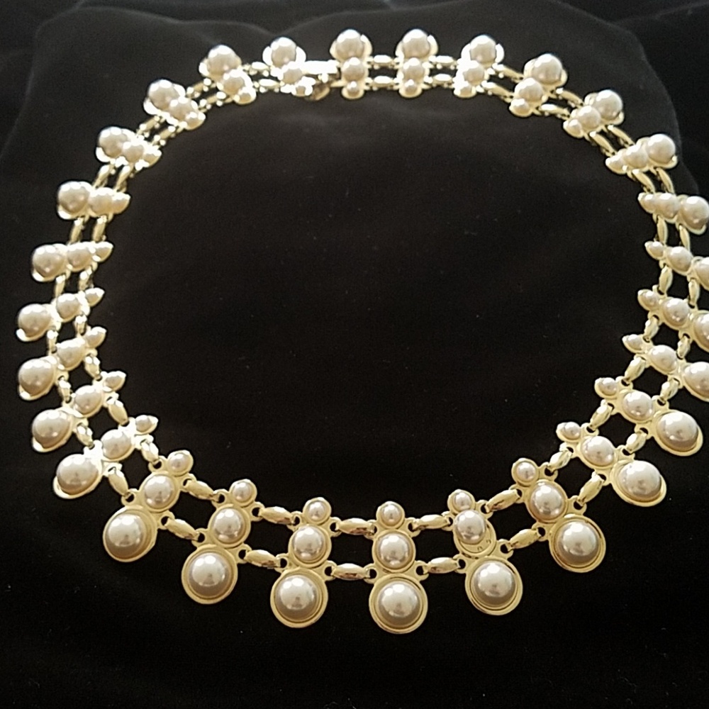 Last call! Lydell NYC necklace